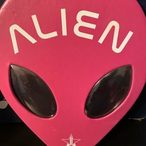 Jeffree Star Alien Palette